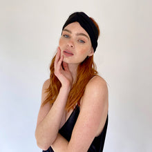 Load image into Gallery viewer, Kaira Half Turban Black
